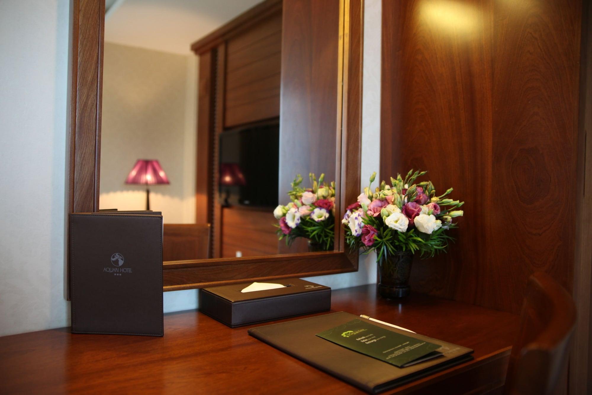 Aquari Hotel Ho Chi Minh City Exterior photo